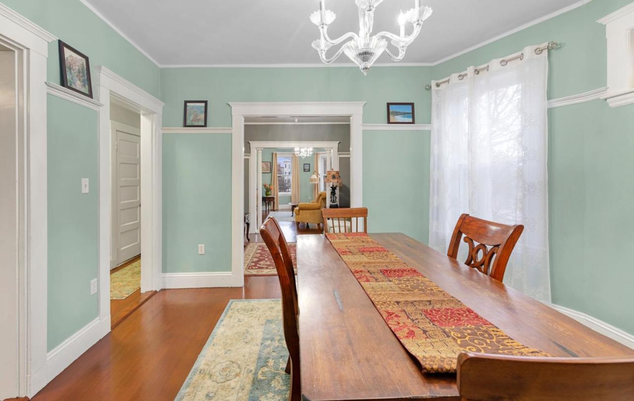 Bright & Spacious 2Br Apartment, Mins From Downtown Boston, Parking المظهر الخارجي الصورة