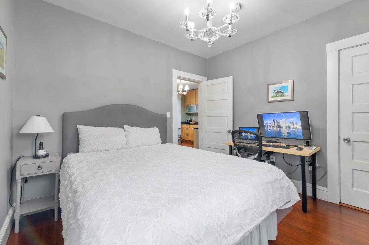 Bright & Spacious 2Br Apartment, Mins From Downtown Boston, Parking المظهر الخارجي الصورة