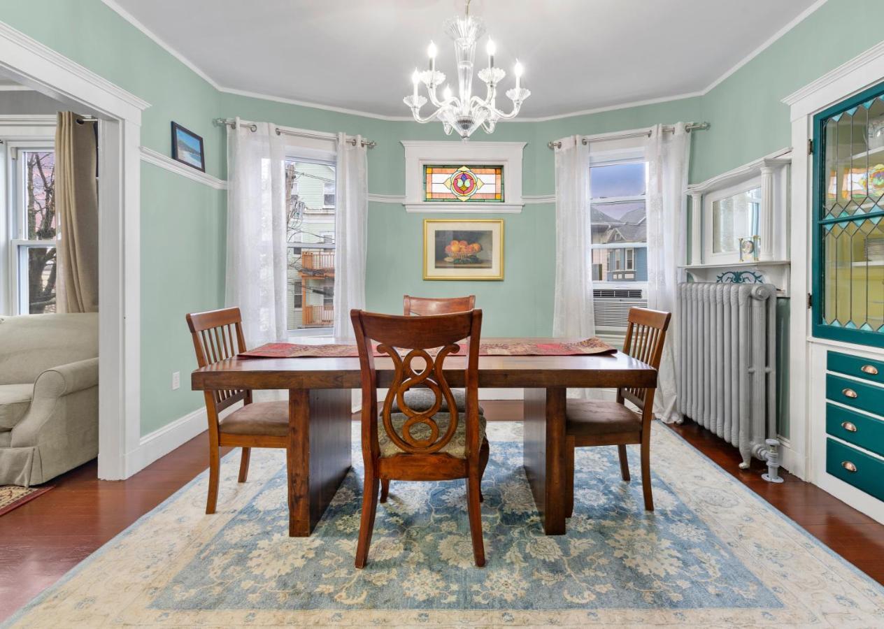 Bright & Spacious 2Br Apartment, Mins From Downtown Boston, Parking المظهر الخارجي الصورة